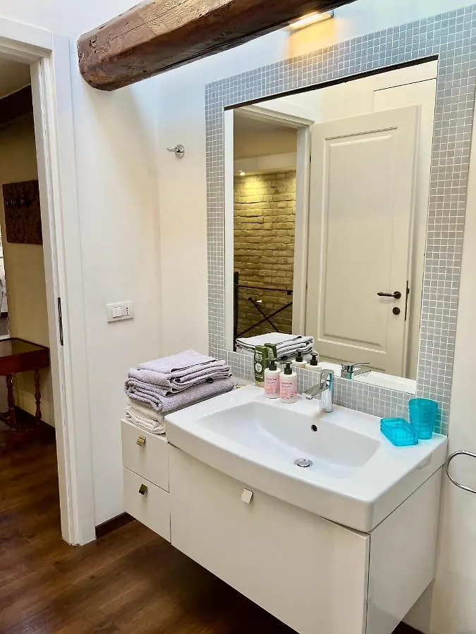 Apartment Ca' Dei Canali Appartamento Venice