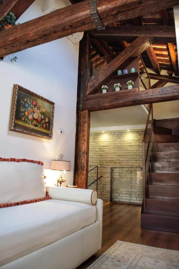 Apartment Ca' Dei Canali Appartamento Venice Italy